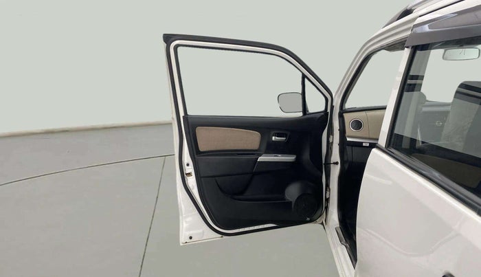 2018 Maruti Wagon R 1.0 LXI CNG, CNG, Manual, 33,322 km, LHS Front Door