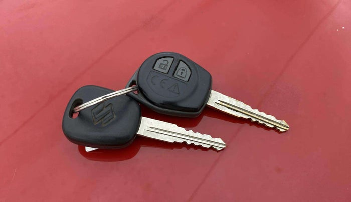 2019 Maruti S PRESSO VXI PLUS AMT, CNG, Automatic, 1,25,282 km, Key Close Up