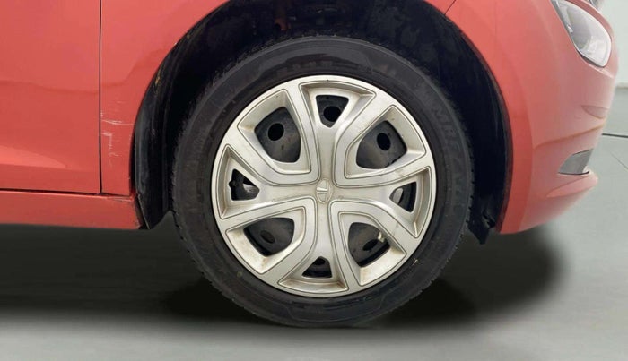 2020 Tata ALTROZ XT PETROL, Petrol, Manual, 42,754 km, Right Front Wheel