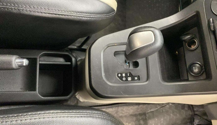 2019 Maruti New Wagon-R ZXI 1.2 AMT, Petrol, Automatic, 41,050 km, Gear Lever
