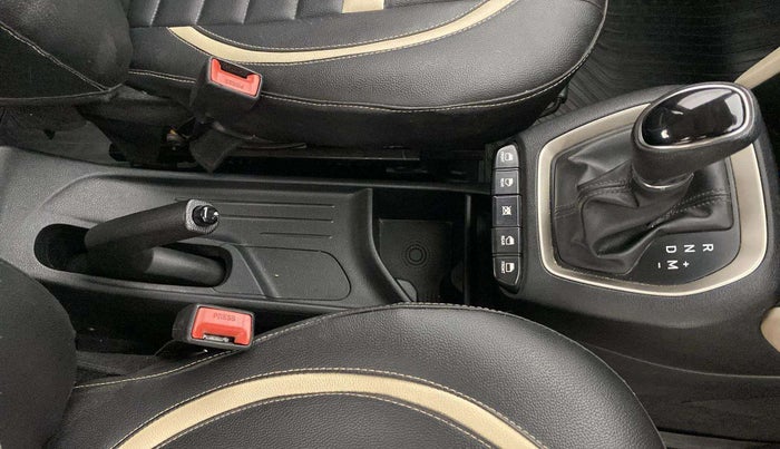 2022 Hyundai NEW SANTRO SPORTZ AMT, Petrol, Automatic, 35,926 km, Gear Lever