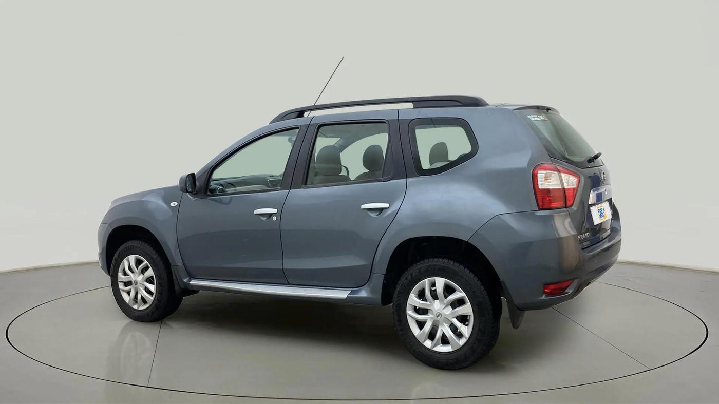 2015 Nissan Terrano XL (P), Petrol, Manual, 49,330 km, Left Back Diagonal