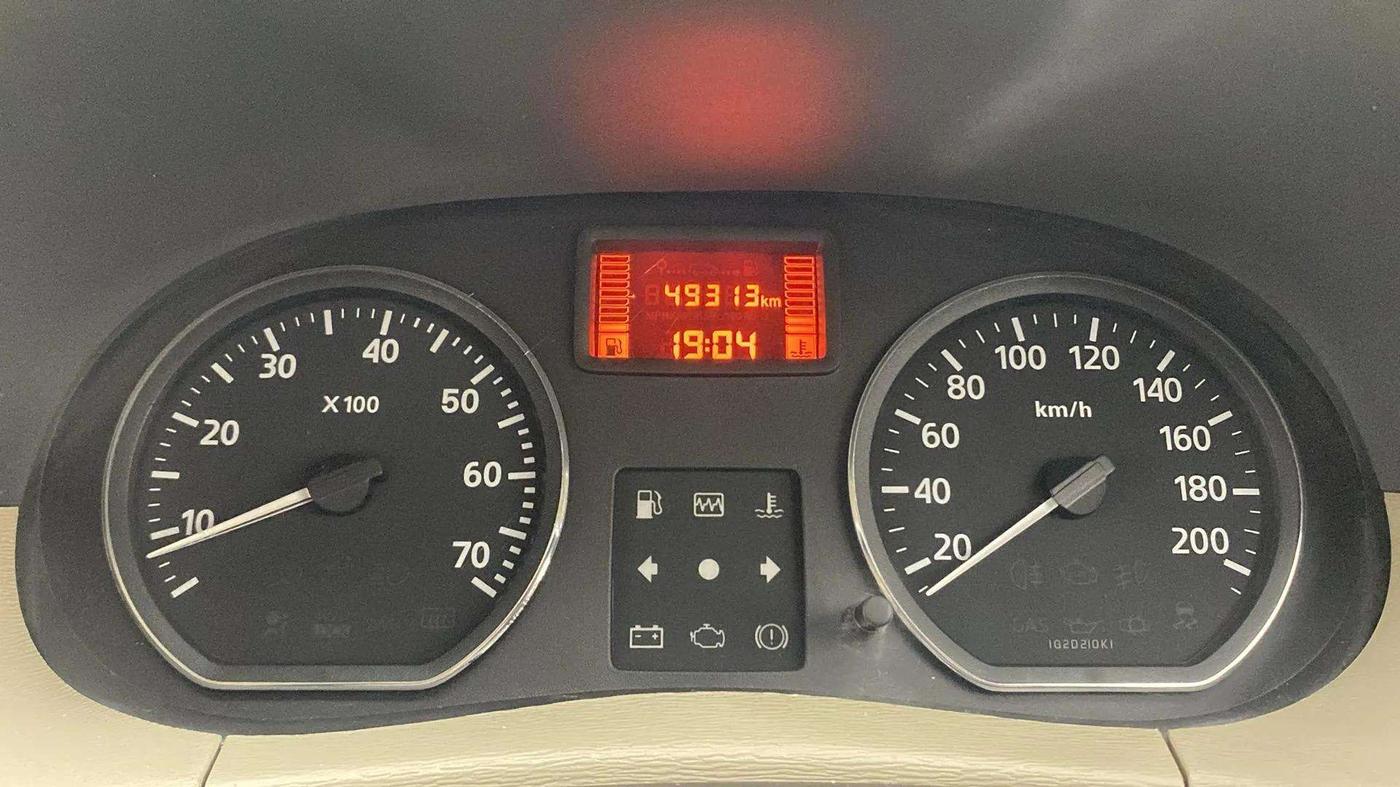 2015 Nissan Terrano XL (P), Petrol, Manual, 49,330 km, Odometer Image