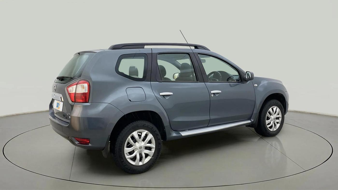2015 Nissan Terrano XL (P), Petrol, Manual, 49,330 km, Right Back Diagonal