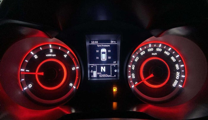 2023 Mahindra XUV300 W8 (O) 1.5 DIESEL, Diesel, Manual, 60,939 km, Odometer Image