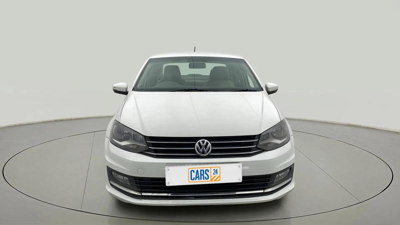 2015 Volkswagen Vento HIGHLINE PETROL AT, Petrol, Automatic, 71,325 km, Front