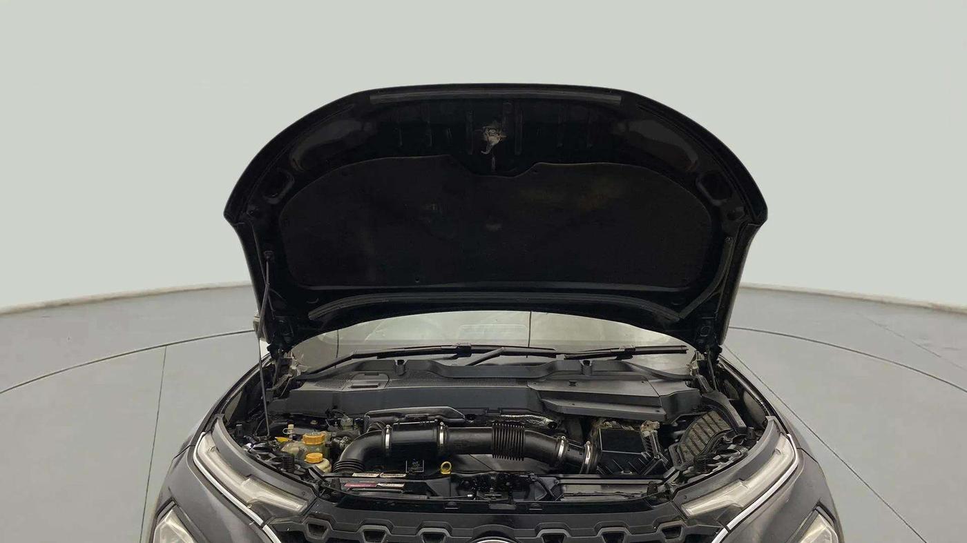 2020 Tata Harrier XT PLUS 2.0L KRYOTEC DARK EDITON, Diesel, Manual, 84,849 km, Open Bonet