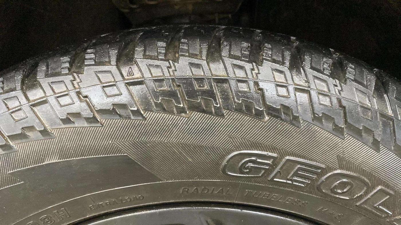 2020 Tata Harrier XT PLUS 2.0L KRYOTEC DARK EDITON, Diesel, Manual, 84,849 km, Left Front Tyre Tread