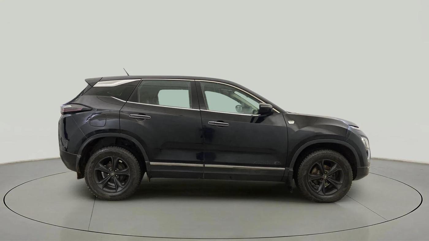 2020 Tata Harrier XT PLUS 2.0L KRYOTEC DARK EDITON, Diesel, Manual, 84,849 km, Right Side View