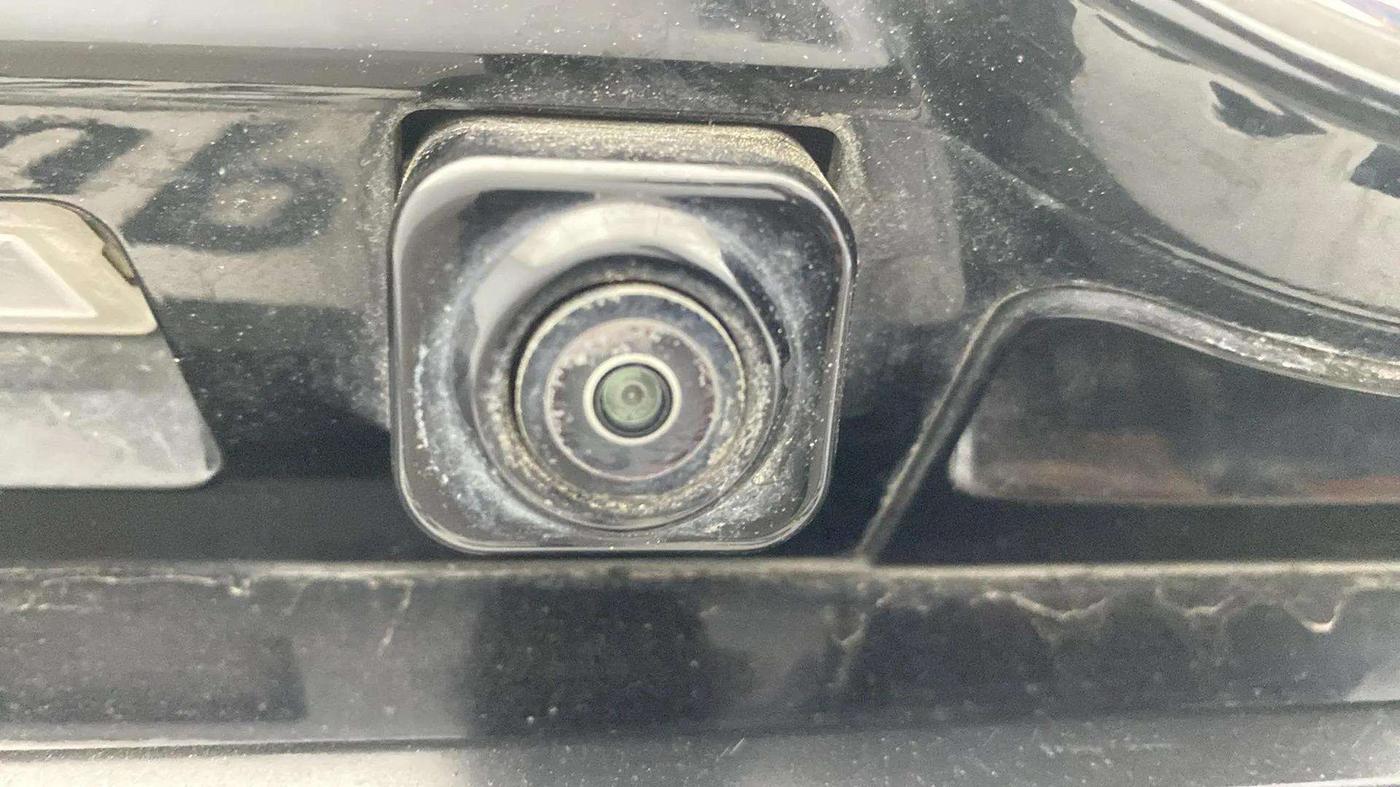2023 Tata Safari ACCOMPLISHED PLUS DARK EDITION AT, Diesel, Automatic, 17,176 km, Parking Camera