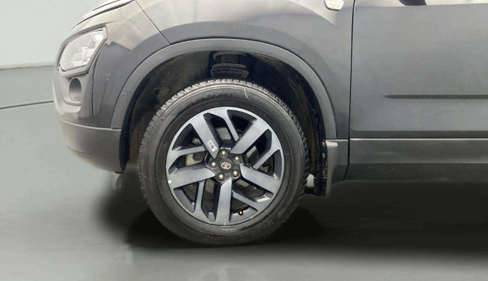 2025 Tata Safari ACCOMPLISHED PLUS DARK EDITION AT, Diesel, Automatic, 17,160 km, Left Front Wheel