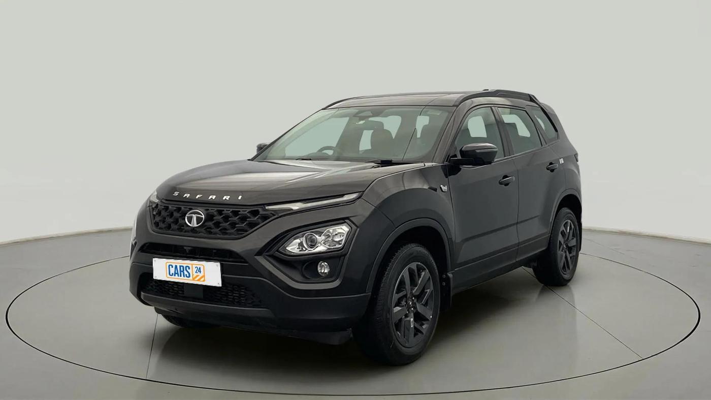 2023 Tata Safari ACCOMPLISHED PLUS DARK EDITION AT, Diesel, Automatic, 17,176 km, Left Front Diagonal