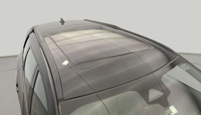 2025 Tata Safari ACCOMPLISHED PLUS DARK EDITION AT, Diesel, Automatic, 17,160 km, Roof
