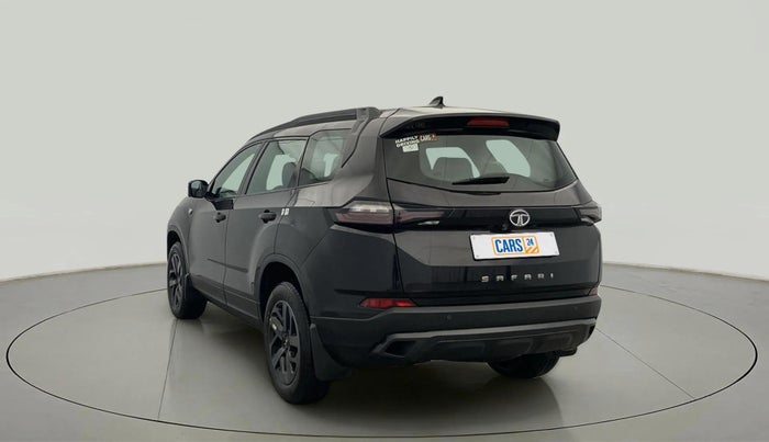 2025 Tata Safari ACCOMPLISHED PLUS DARK EDITION AT, Diesel, Automatic, 17,160 km, Left Back Diagonal