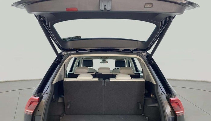2020 Volkswagen TIGUAN ALL SPACE 2.0 TSI, Petrol, Automatic, 57,772 km, Boot Door Open