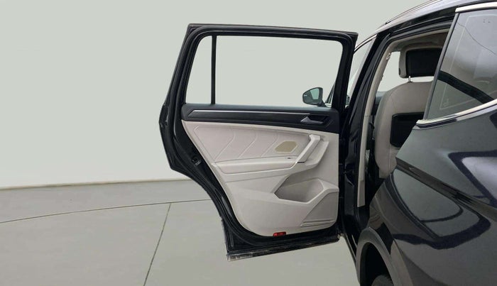 2020 Volkswagen TIGUAN ALL SPACE 2.0 TSI, Petrol, Automatic, 57,772 km, LHS Rear Door