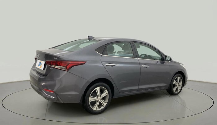 2017 Hyundai Verna 1.6 VTVT SX O, Petrol, Manual, 45,309 km, Right Back Diagonal