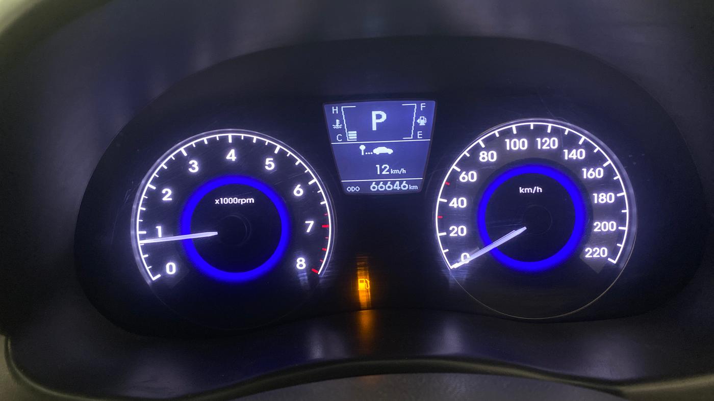 2015 Hyundai Verna FLUIDIC 4S 1.6 VTVT S AT, Petrol, Automatic, 66,645 km, Odometer Image