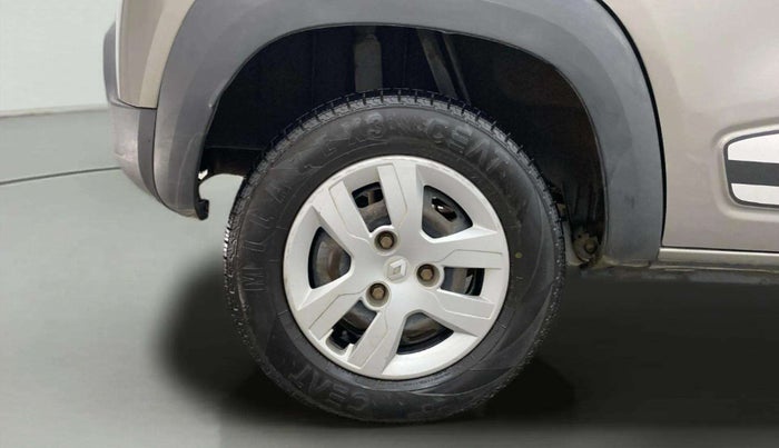 2017 Renault Kwid RXT 1.0 (O), Petrol, Manual, 83,298 km, Right Rear Wheel