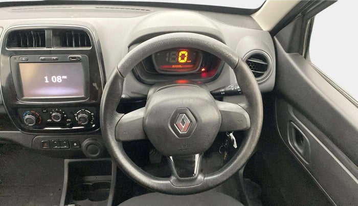 2017 Renault Kwid RXT 1.0 (O), Petrol, Manual, 83,298 km, Steering Wheel Close Up