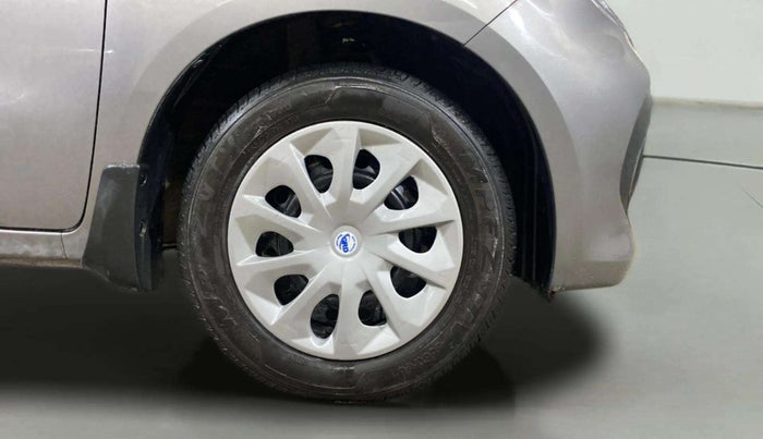 2021 Maruti Celerio VXI, Petrol, Manual, 28,232 km, Right Front Wheel