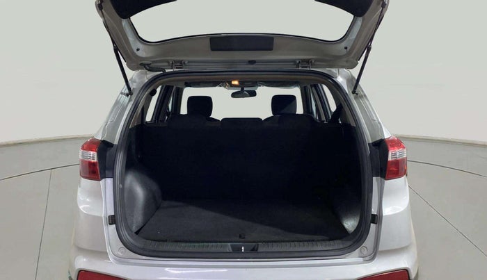 2018 Hyundai Creta E PLUS 1.6 PETROL, Petrol, Manual, 36,766 km, Boot Inside