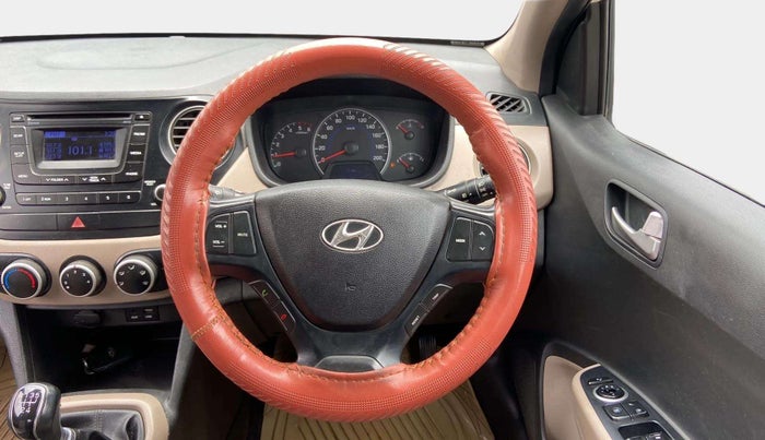 2015 Hyundai Grand i10 ASTA 1.1 CRDI, Diesel, Manual, 91,906 km, Steering Wheel Close Up