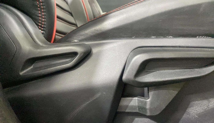 2024 Tata Tiago XZA PLUS PETROL, Petrol, Automatic, 9,356 km, Driver Side Adjustment Panel