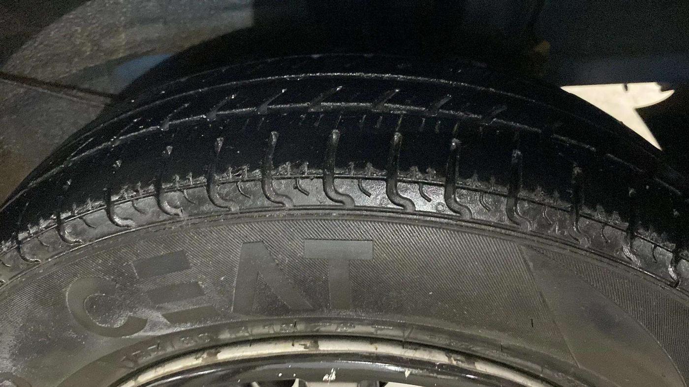 2019 Hyundai NEW SANTRO MAGNA, CNG, Manual, 93,360 km, Right Rear Tyre Tread