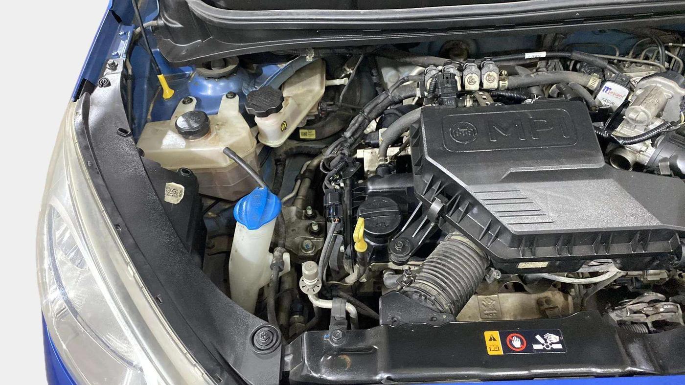 2019 Hyundai NEW SANTRO MAGNA, CNG, Manual, 93,360 km, Engine View - Right