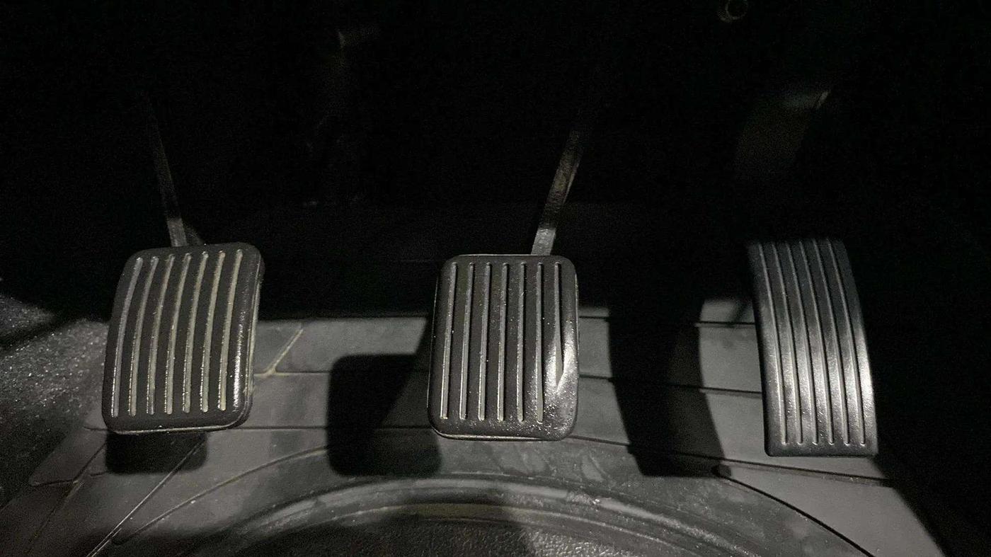 2019 Hyundai NEW SANTRO MAGNA, CNG, Manual, 93,360 km, Pedals