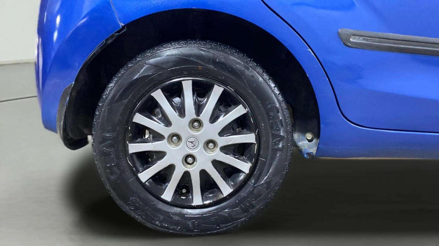 2019 Hyundai NEW SANTRO MAGNA, CNG, Manual, 93,360 km, Right Rear Wheel