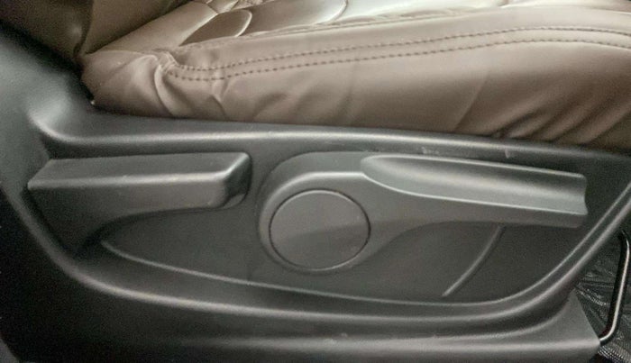 2022 MG HECTOR SHINE 1.5 PETROL TURBO CVT, Petrol, Automatic, 38,707 km, Driver Side Adjustment Panel