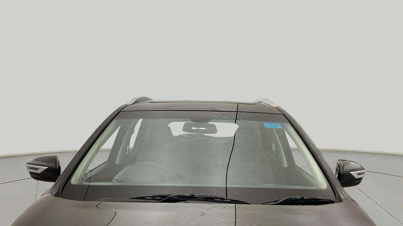 2022 MG HECTOR SHINE 1.5 PETROL TURBO CVT, Petrol, Automatic, 38,707 km, Front Windshield