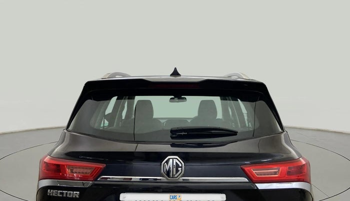 2022 MG HECTOR SHINE 1.5 PETROL TURBO CVT, Petrol, Automatic, 38,707 km, Rear Windshield