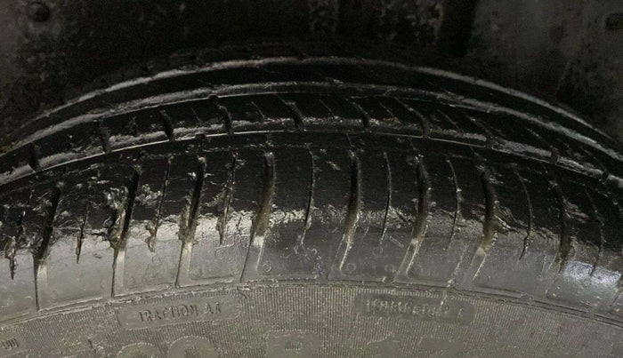 2022 MG HECTOR SHINE 1.5 PETROL TURBO CVT, Petrol, Automatic, 38,707 km, Left Rear Tyre Tread