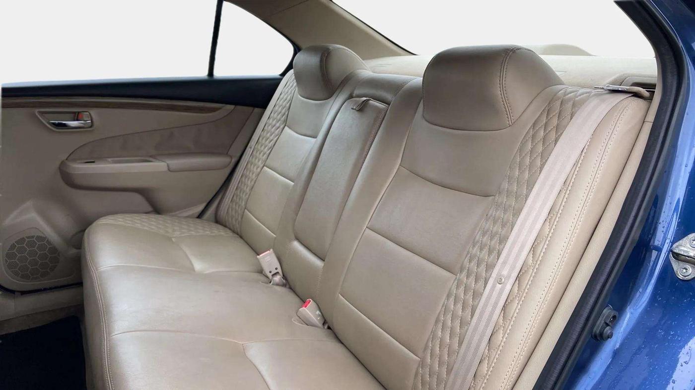 2019 Maruti Ciaz DELTA 1.5 SHVS MT PETROL, CNG, Manual, 1,26,964 km, Right Side Rear Door Cabin