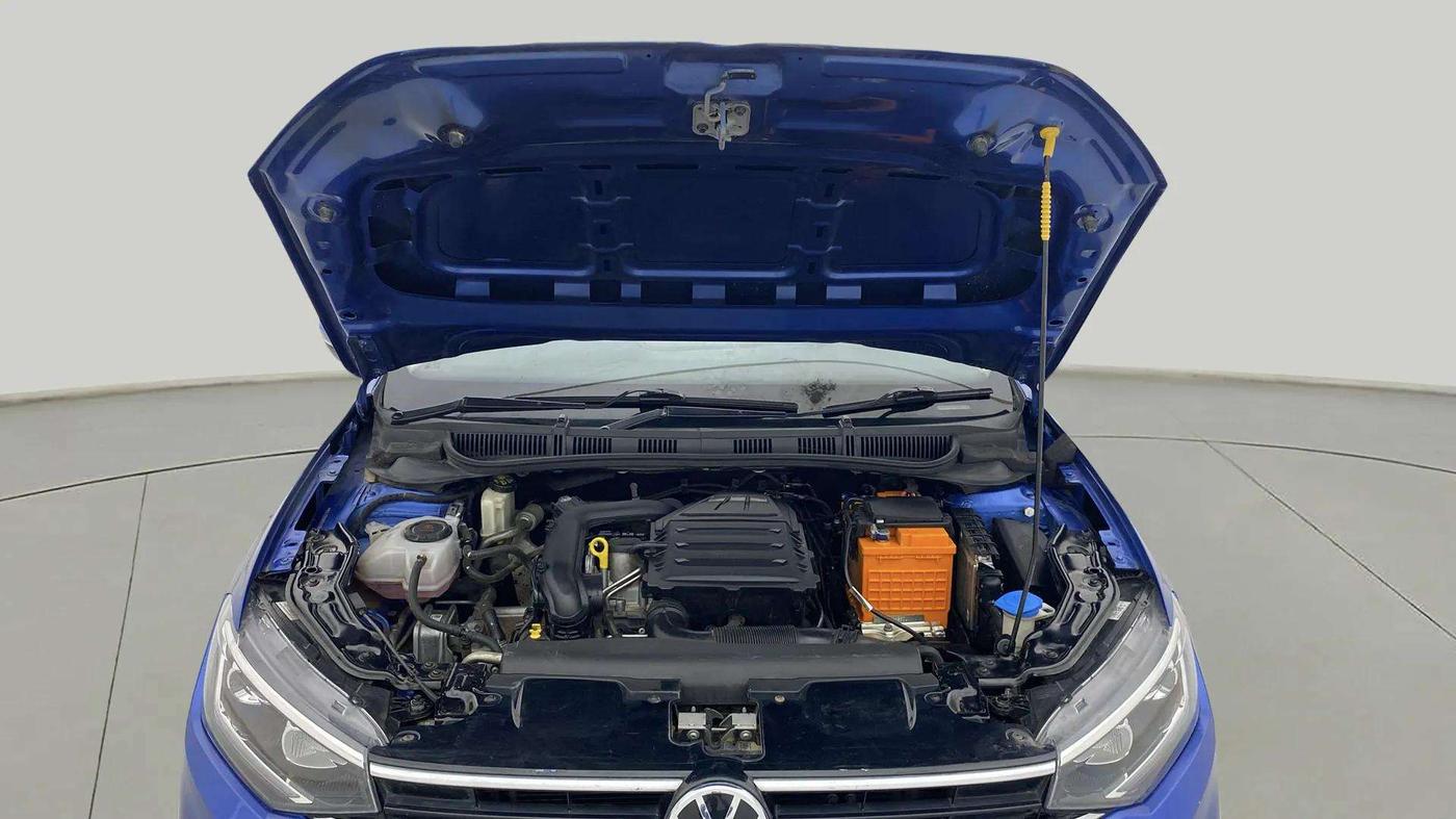2022 Volkswagen VIRTUS TOPLINE TSI 1.0 AT, Petrol, Automatic, 52,864 km, Open Bonet