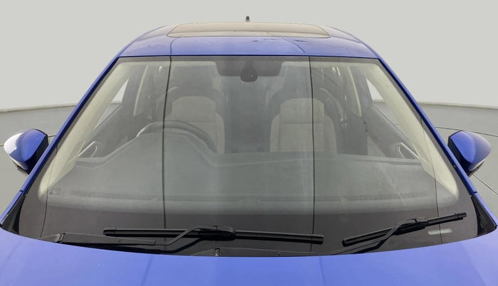 2022 Volkswagen VIRTUS TOPLINE TSI 1.0 AT, Petrol, Automatic, 52,811 km, Front Windshield