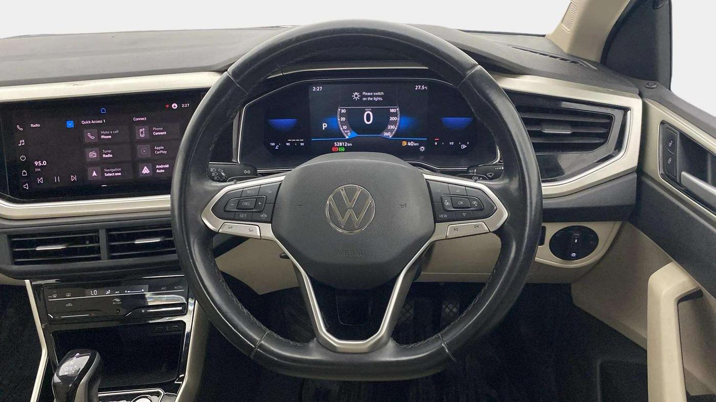 2022 Volkswagen VIRTUS TOPLINE TSI 1.0 AT, Petrol, Automatic, 52,864 km, Steering Wheel Close Up