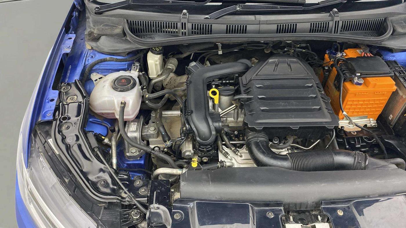 2022 Volkswagen VIRTUS TOPLINE TSI 1.0 AT, Petrol, Automatic, 52,864 km, Engine View - Right