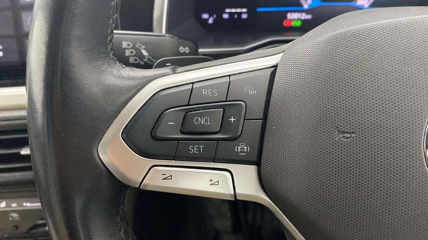 2022 Volkswagen VIRTUS TOPLINE TSI 1.0 AT, Petrol, Automatic, 52,864 km, Adaptive Cruise Control