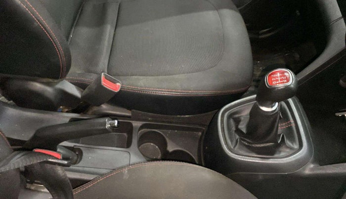 2019 Hyundai Grand i10 SPORTZ 1.2 KAPPA VTVT DUAL TONE, Petrol, Manual, 36,485 km, Gear Lever
