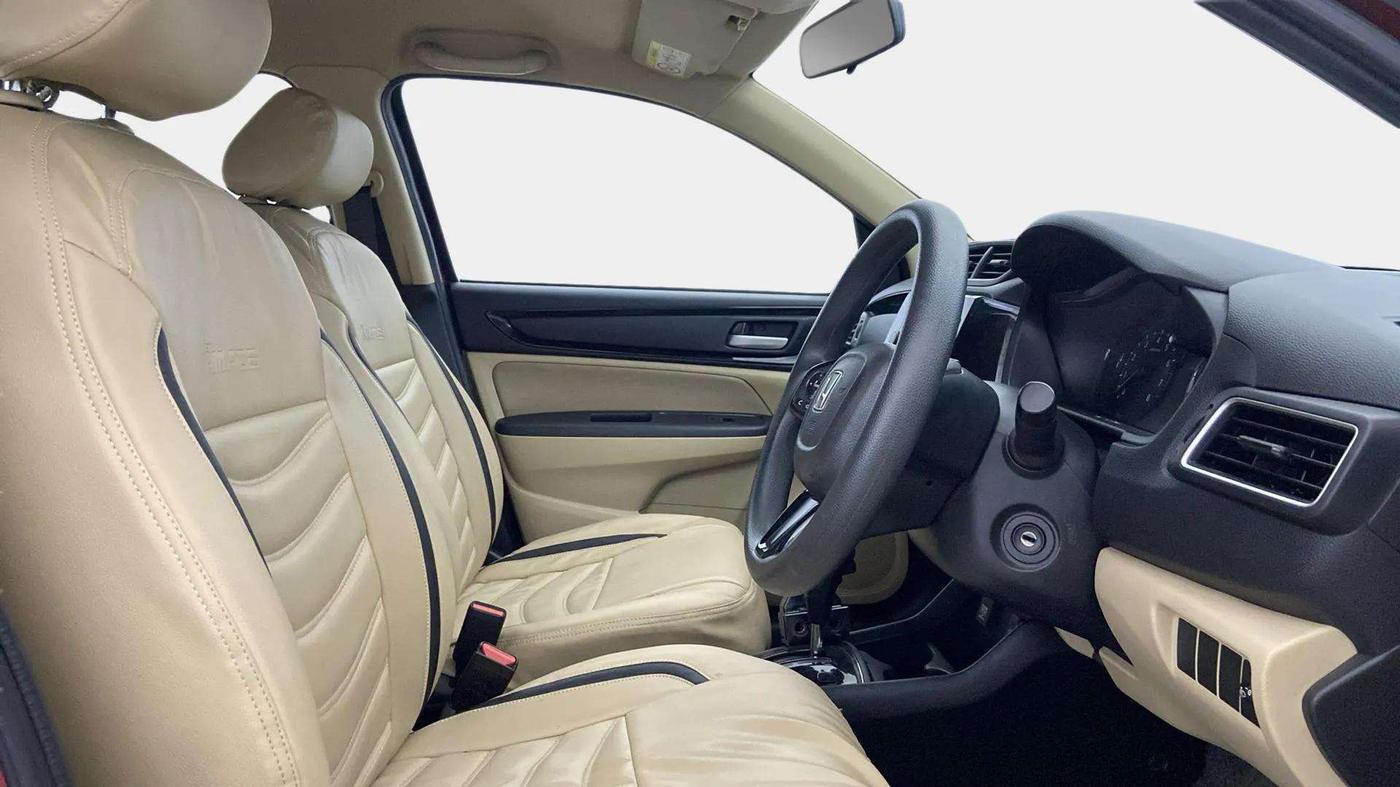 2021 Honda Amaze 1.2L I-VTEC S CVT, Petrol, Automatic, 30,347 km, Right Side Front Door Cabin