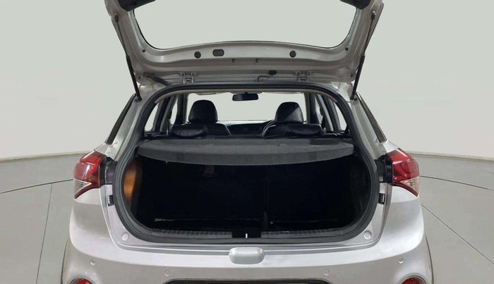 2017 Hyundai i20 Active 1.2 SX, Petrol, Manual, 30,253 km, Boot Open Zoomed View