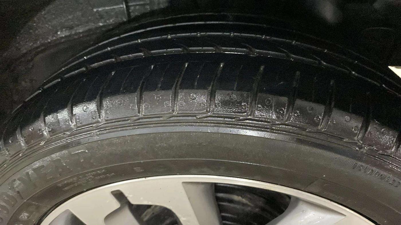 2017 Hyundai i20 Active 1.2 SX, Petrol, Manual, 30,253 km, Right Rear Tyre Tread