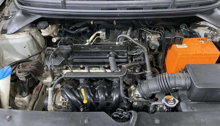 2017 Hyundai i20 Active 1.2 SX, Petrol, Manual, 30,253 km, Engine View