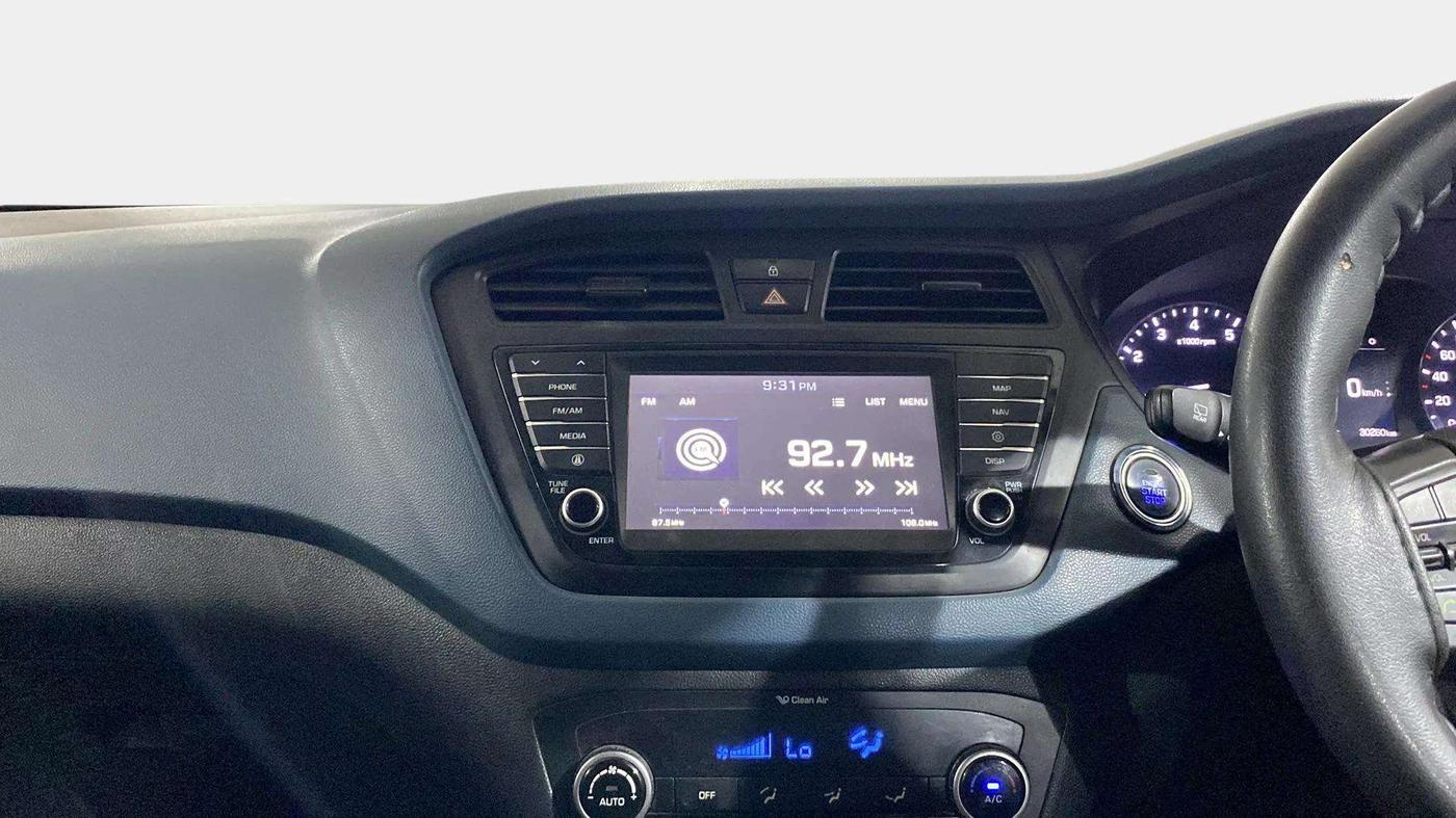 2017 Hyundai i20 Active 1.2 SX, Petrol, Manual, 30,253 km, Air Conditioner