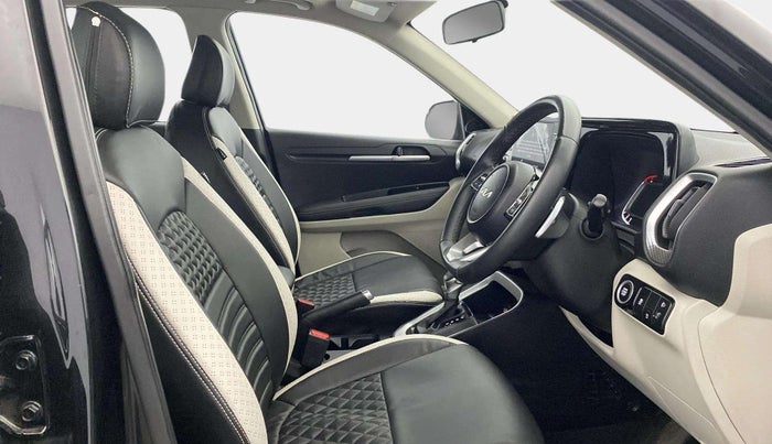 2023 KIA SONET HTX 1.0 DCT, Petrol, Automatic, 31,178 km, Right Side Front Door Cabin