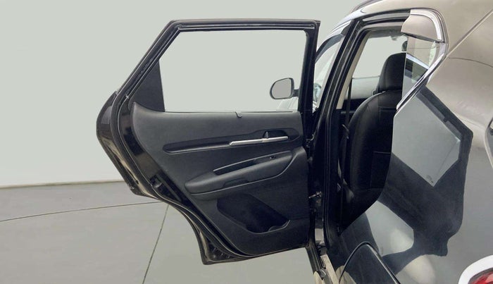 2024 KIA SONET HTK PLUS 1.2 PETROL MT, Petrol, Manual, 32,936 km, LHS Rear Door
